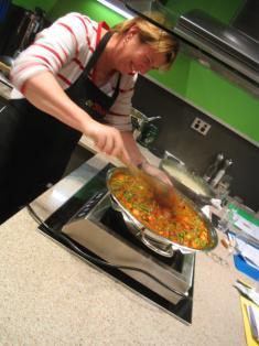 Lyn cooks it up: 