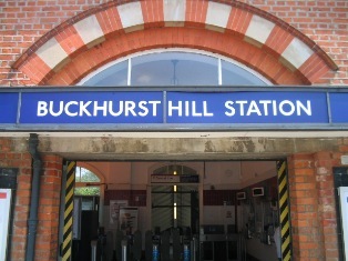 buckhurst hill station: 